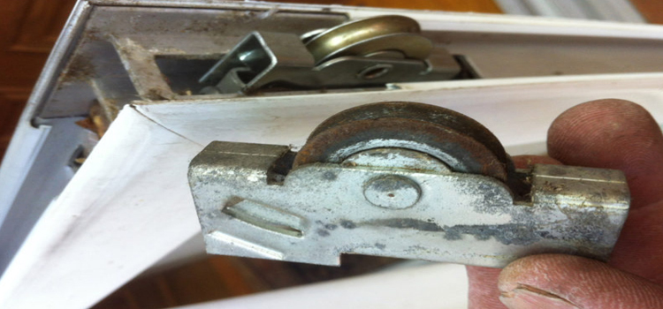 screen door roller repair in Mayflower Village